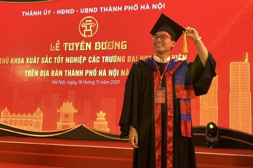 Hà Nội: Hỗ trợ 120 triệu đồng cử nhân xuất sắc để thu hút nhân tài