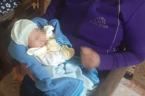 Tìm kiếm thân nhân cho bé gái sơ sinh bị bỏ rơi ở Thái Bình
