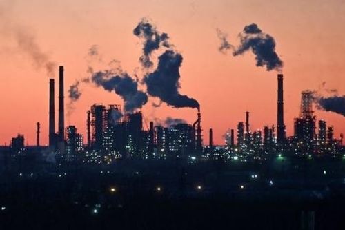 Xung đột Nga-Ukraine: 'Bom trừng phạt' đã dội trúng động cơ tăng trưởng của Nga?