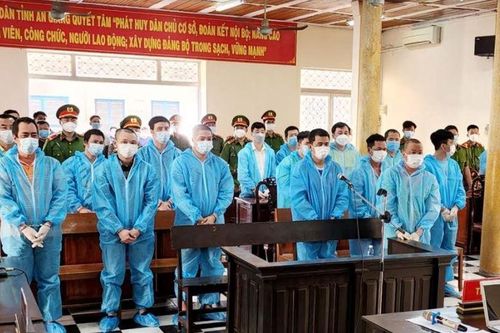 Vụ phá sới gà lớn nhất tỉnh An Giang: Út 'gà' cùng 42 đồng phạm lãnh án