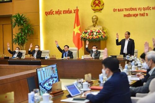 UBTV Quốc hội thông qua Nghị quyết về hoạt động chất vấn tại phiên họp thứ 9