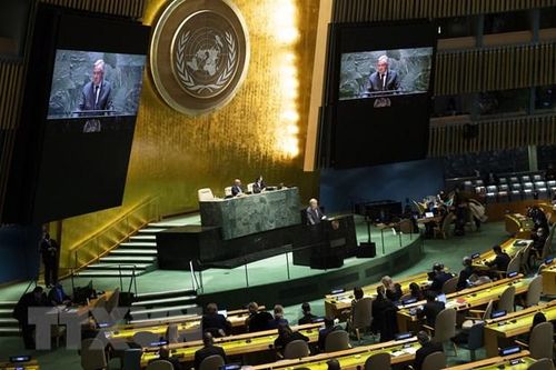 ĐHĐ LHQ yêu cầu Nga chấm dứt cuộc chiến, kêu gọi viện trợ cho Ukraine