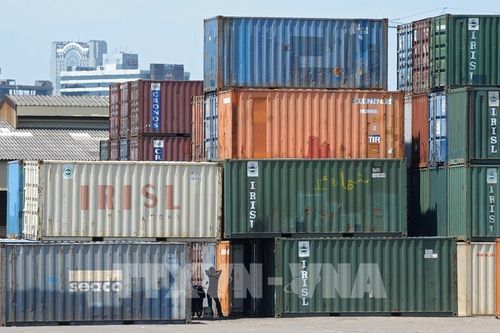 Xuất khẩu của Thái Lan tăng vượt kỳ vọng