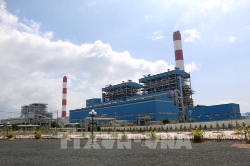 Tro xỉ từ nhà máy nhiệt điện của EVN đắt hàng