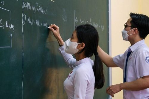 Hơn 2.300 học sinh đoạt giải trong Kỳ thi học sinh giỏi quốc gia Trung học Phổ thông