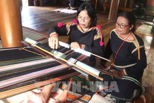 Tây Ninh dành 45 tỷ đồng hỗ trợ nghề truyền thống ở nông thôn