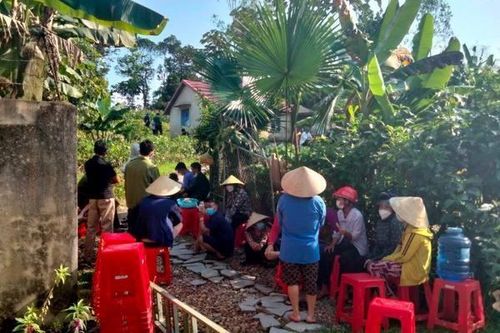 Nguyên nhân ban đầu con gái tâm thần giết chết mẹ ruột ở Hà Tĩnh