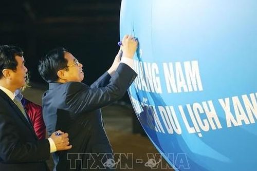 Hình ảnh Thủ tướng Phạm Minh Chính dự lễ khai mạc Năm du lịch quốc gia 2022