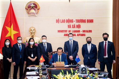 Việt Nam tham gia Chương trình Thị thực nông nghiệp Australia