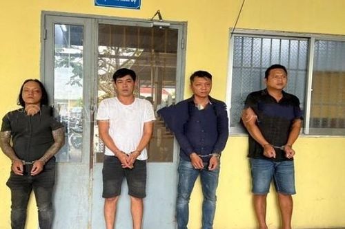Bắt nhóm đối tượng dùng vũ lực đe dọa, nhận bảo kê chiếm đoạt 100 triệu đồng