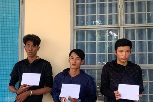 Bắt nhóm đối tượng chuyên cướp giật tài sản của phụ nữ