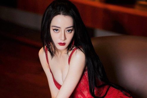 Sao hạng A Trung Quốc hết thời làm triệu phú nhờ đóng phim