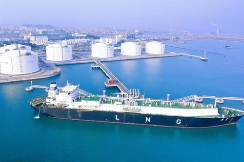 Ủy ban châu Âu sẽ thực hiện các biện pháp cụ thể nhằm giảm sự phụ thuộc vào LNG của Nga