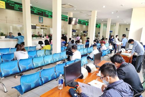 Khắc phục sự trì trệ, đơn giản hóa thủ tục