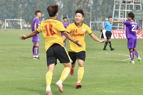 Em họ Công Phượng lập cú đúp, đội bóng bầu Hải gặp PVF và HAGL đụng Hà Nội