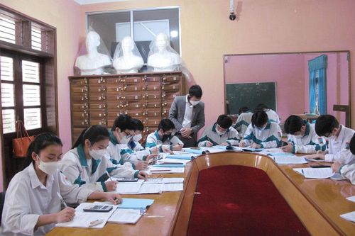 Gần 5.400 học sinh tham dự Kỳ thi chọn học sinh giỏi cấp tỉnh