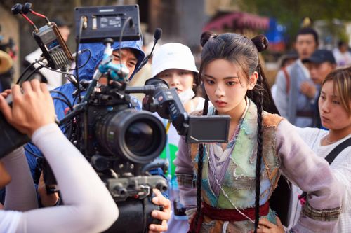 Showbiz Trung Quốc tiếp tục bị đóng băng