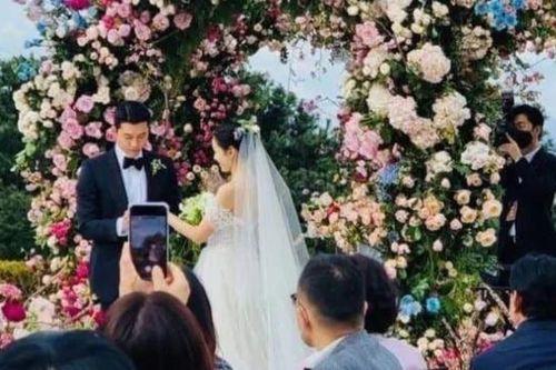 Siêu đám cưới xúc động của Hyun Bin và Son Ye-jin