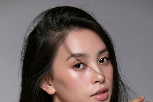 Lấn sân điện ảnh, hoa hậu Tiểu Vy tham gia phim kinh dị nặng đô