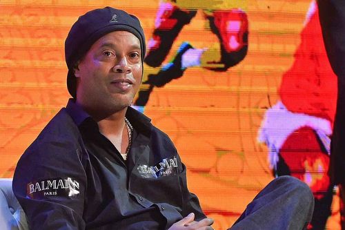 Ronaldinho gia nhập đội bóng của Indonesia?
