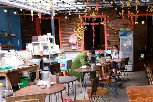 Chủ quán bánh ướt ở Đà Lạt chửi bới khách bị phạt 16 triệu đồng