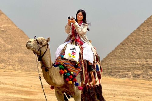 Cô gái Việt ở Dubai một mình du lịch Ai Cập