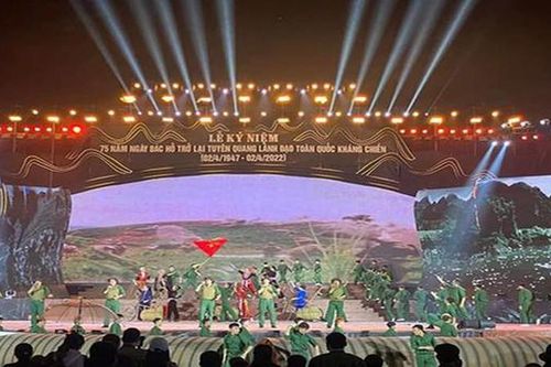 Kỷ niệm 75 năm ngày Bác Hồ trở lại Tuyên Quang lãnh đạo toàn quốc kháng chiến