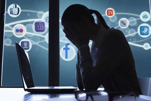 Hệ lụy khi lan truyền video tự tử trong vụ nam sinh lớp 10 ở Hà Nội