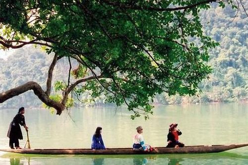 Bắc Kạn hút du khách bằng tài nguyên thiên nhiên hoang sơ