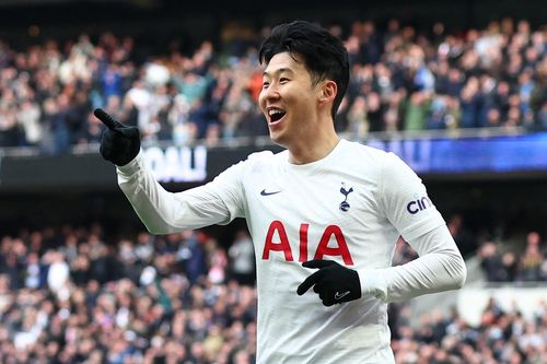 Son Heung-min tỏa sáng đưa Tottenham vào top 4
