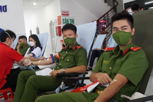 Hạnh phúc khi được cống hiến sức trẻ cho xã hội