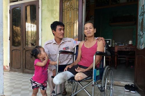 Trợ cấp hằng tháng cho khoảng 3,4 triệu nạn nhân bom mìn trên toàn quốc