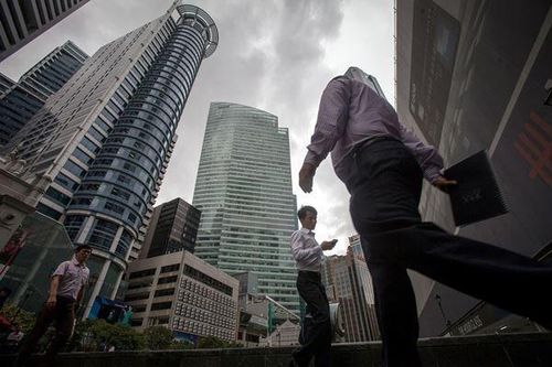 Thị trường M&A toàn cầu kém sôi động do khủng hoảng Ukraine