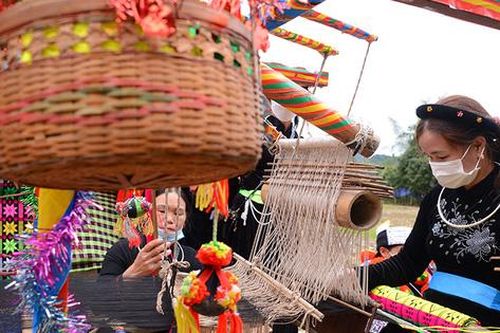 Sắc màu văn hóa dân tộc trong ngày khai mạc Năm du lịch Tuyên Quang 2022