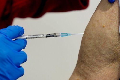 Người đàn ông tại Đức tiêm 90 mũi vaccine Covid-19