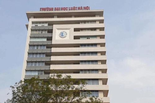 Công an Hà Nội tiếp nhận vụ trưởng khoa bị tố cáo cưỡng bức cô gái