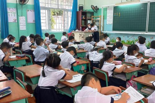 TP Hồ Chí Minh: Dự kiến hoàn thành tiêm vắc xin phòng Covid-19 cho trẻ trước tháng 9