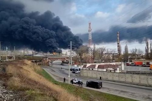Nga tấn công tên lửa phá hủy nhà máy lọc dầu và kho nhiên liệu của Ukraine ở Odesa