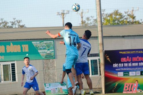 20 đội bóng tranh tài tại Giải bóng đá các CLB trong chương trình Đại hội TDTT thị xã Nghi Sơn lần thứ IX