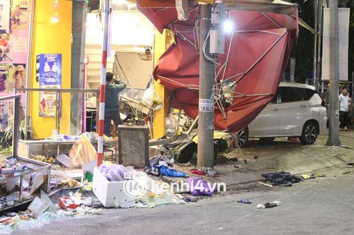 Vụ ô tô 'điên' lao vào tiệm bánh mì: Sức khỏe của 5 nạn nhân và tài xế giờ ra sao?