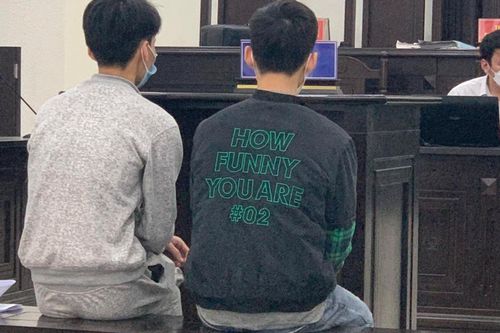Đánh người nhập viện vì nhắn tin tán tỉnh bạn gái của mình