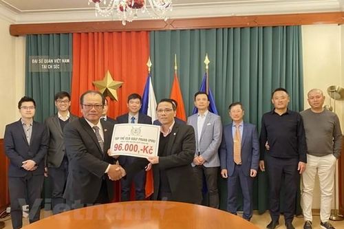 Cộng đồng người Việt tại Czech tiếp tục trợ giúp bà con từ Ukraine sang lánh nạn