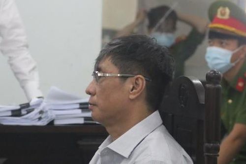 Cựu Chủ tịch tỉnh Khánh Hòa - Lê Đức Vinh: 'Sai là kế thừa nhiệm kỳ trước'