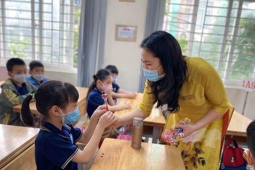 Tựu trường cuối năm học