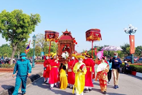 Hình ảnh lễ hội truyền thống Bạch Đằng năm 2022 tại Quảng Ninh