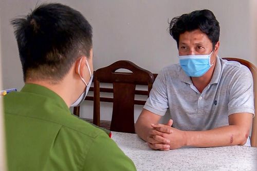 Tài xế nhậu với bạn hết 4 thùng bia rồi tông ôtô vào tiệm bánh mì