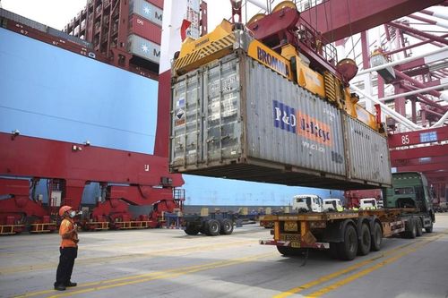 Trung Quốc không thanh toán bằng đồng ruble khi mua dầu, than Nga