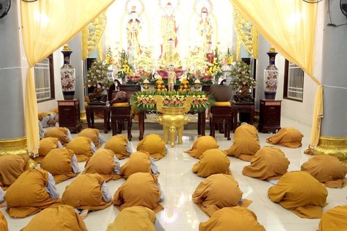 Bến Tre: Hơn 500 Giới tử Đại giới đàn Niệm Nghĩa tham gia khảo hạch, tụng luật