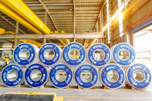 Tận dụng nhu cầu tăng vọt, ông lớn ngành thép SMC lãi gấp 3 lần kế hoạch