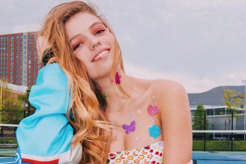 Ca sĩ Gen Z Salem Ilese: 'Tôi vẫn giận Disney'